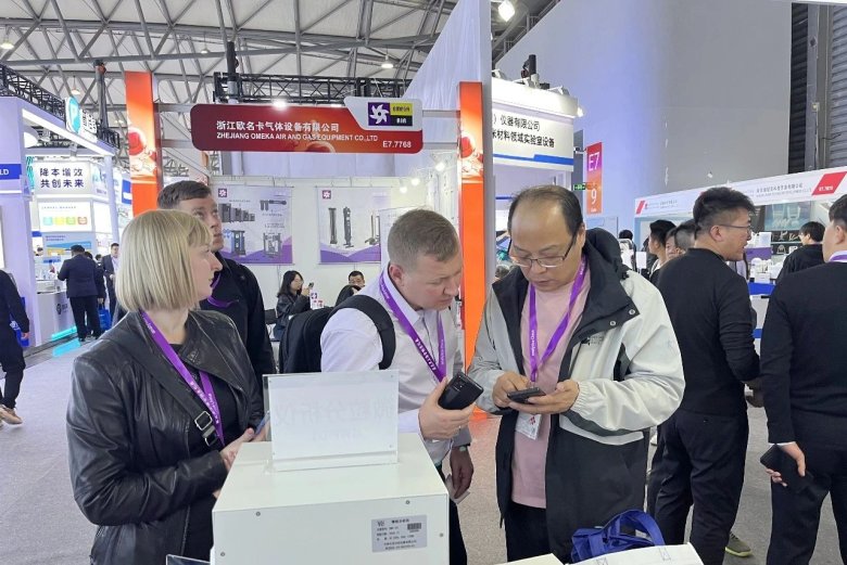 084912_408907_gsdt.jpg 084912_408907_gsdt.jpg