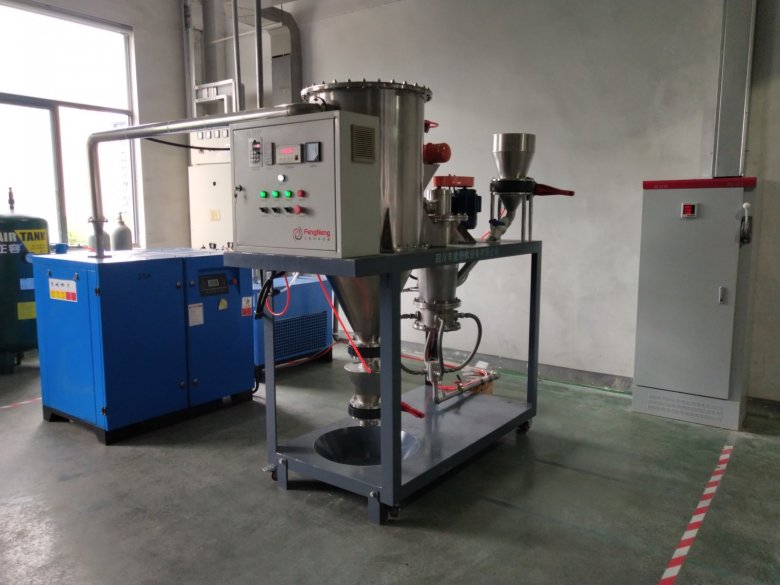 083354_361018_gsdt.jpg 083354_361018_gsdt.jpg