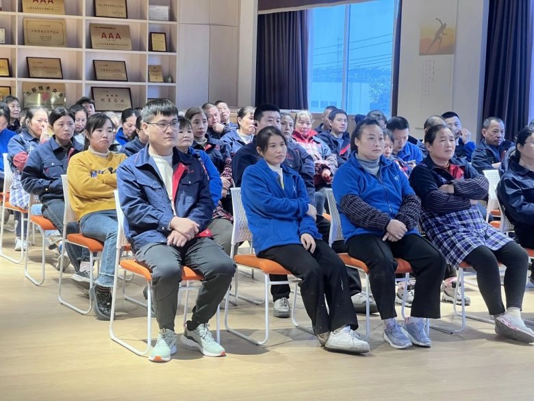 102636_144607_gsdt.jpg 102636_144607_gsdt.jpg