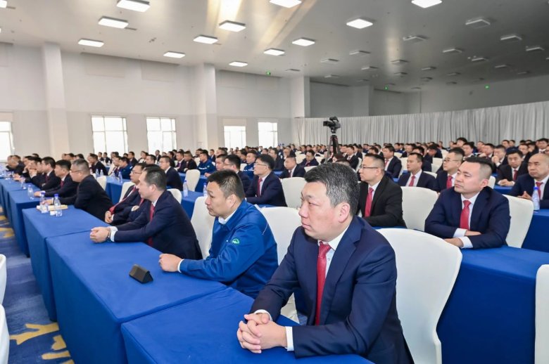 090513_553756_gsdt.jpg 090513_553756_gsdt.jpg