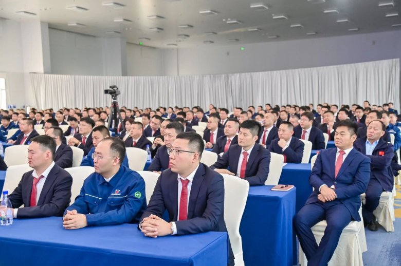 090516_242778_gsdt.jpg 090516_242778_gsdt.jpg