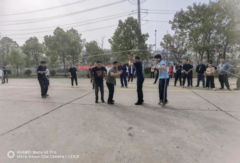 115139_563325_gsdt.jpg 115139_563325_gsdt.jpg