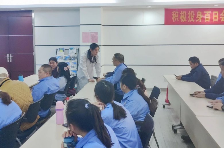 083232_378174_gsdt.jpg 083232_378174_gsdt.jpg