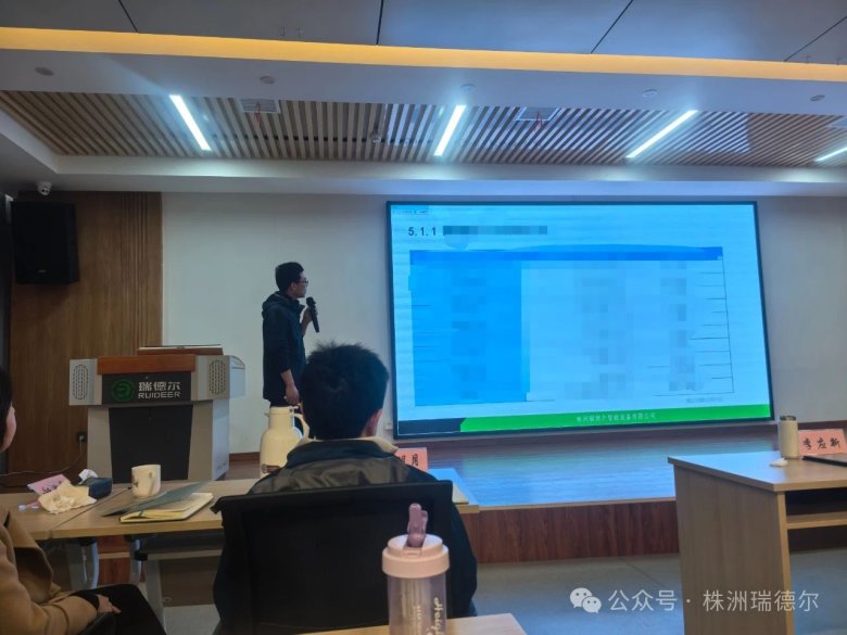 090950_137440_gsdt.jpg 090950_137440_gsdt.jpg