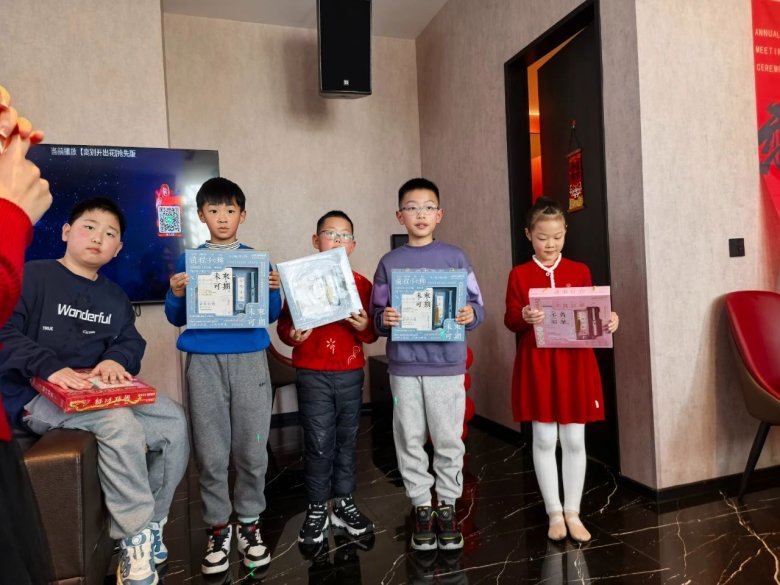 165722_157239_gsdt.jpg 165722_157239_gsdt.jpg