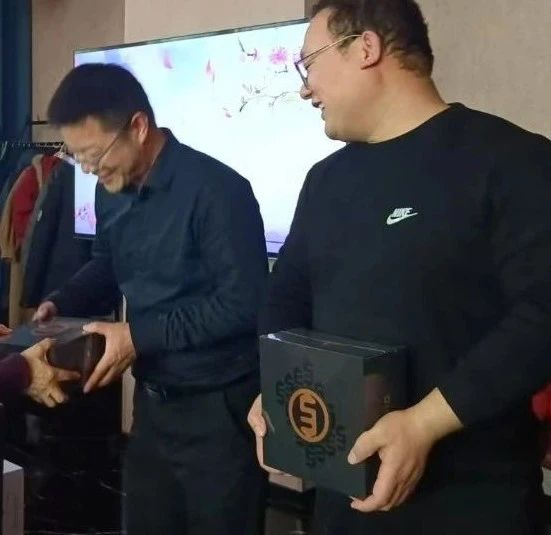 165853_032567_gsdt.jpg 165853_032567_gsdt.jpg