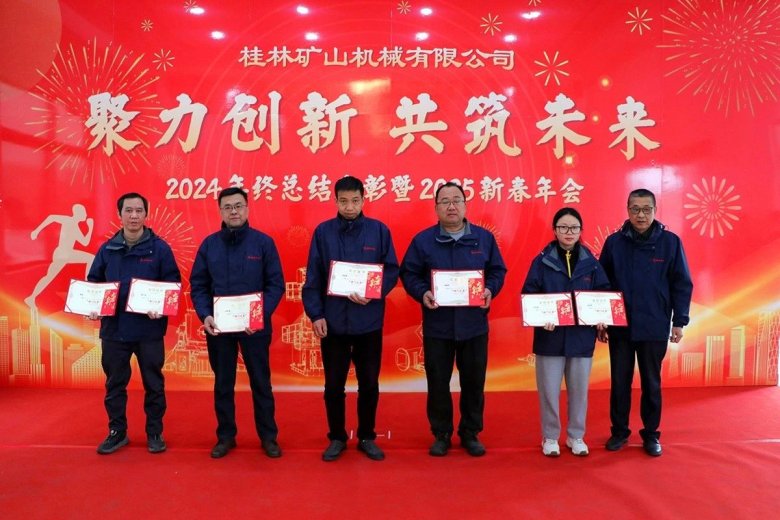 173753_741672_gsdt.jpg 173753_741672_gsdt.jpg