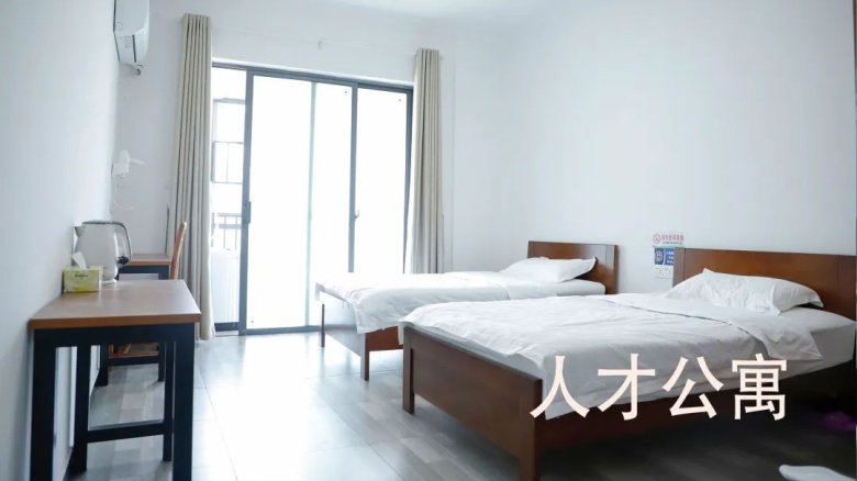 083349_075584_gsdt.jpg 083349_075584_gsdt.jpg