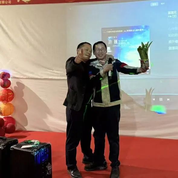 084144_969103_gsdt.jpg 084144_969103_gsdt.jpg