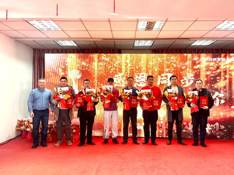 111200_619662_gsdt.jpg 111200_619662_gsdt.jpg