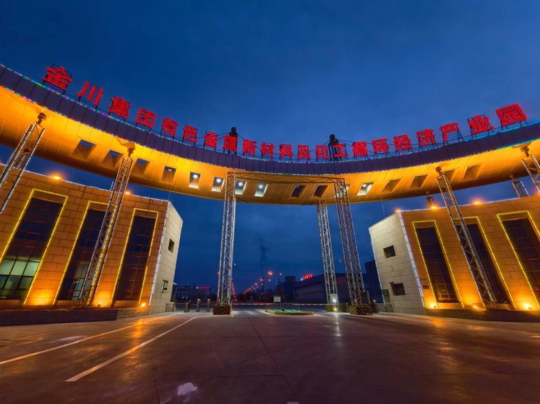 172230_234327_gsdt.jpg 172230_234327_gsdt.jpg