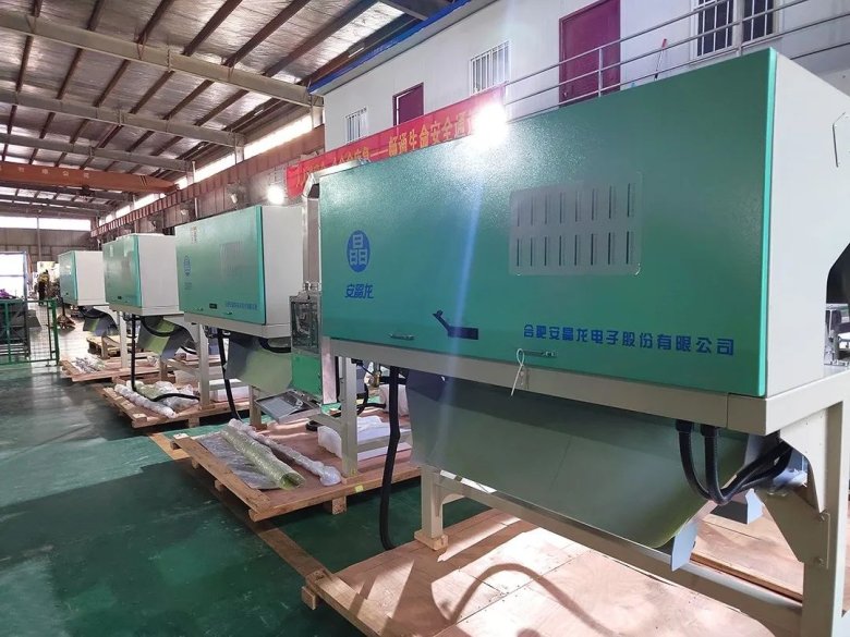 082018_122006_gsdt.jpg 082018_122006_gsdt.jpg