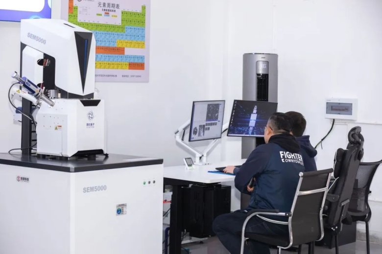 171618_700815_gsdt.jpg 171618_700815_gsdt.jpg