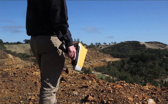 103420_769397_jswz.png 地質(zhì)勘探光譜分析儀3.png