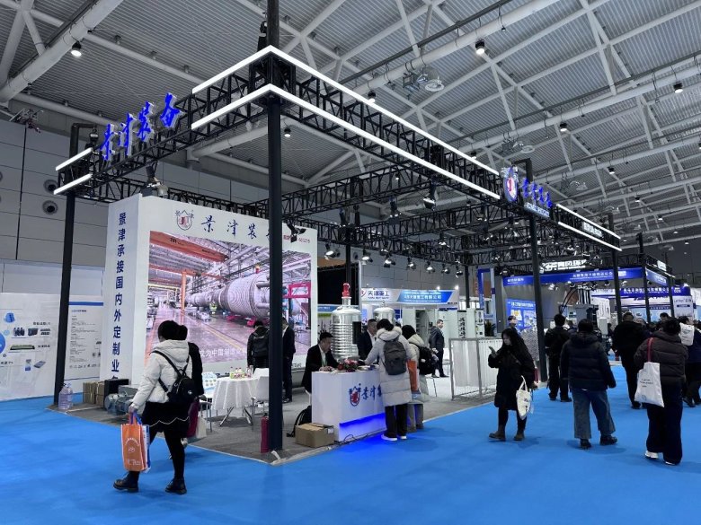 114551_284516_gsdt.jpg 114551_284516_gsdt.jpg