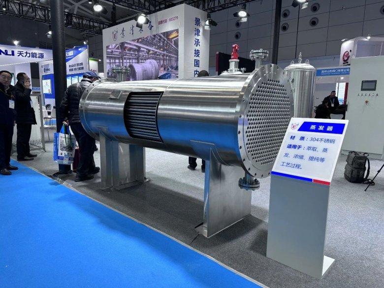 114551_495367_gsdt.jpg 114551_495367_gsdt.jpg