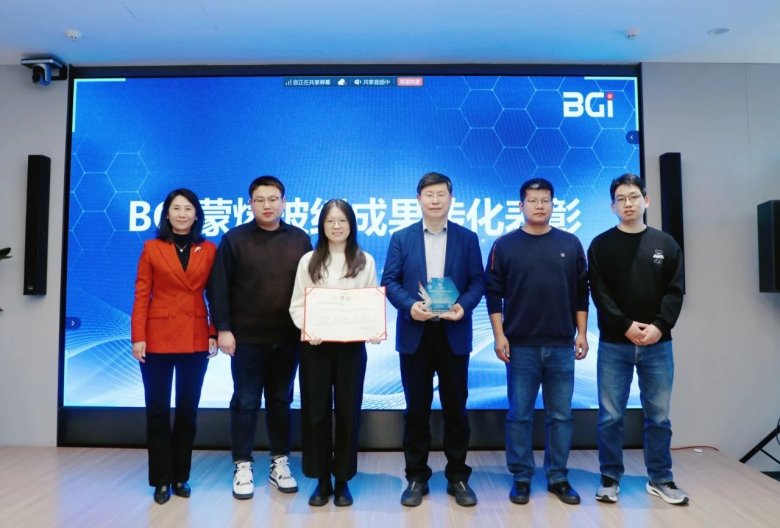 081250_457285_gsdt.jpg 081250_457285_gsdt.jpg