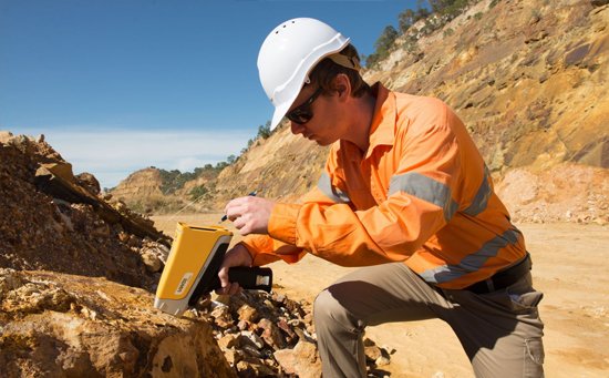 085817_101420_jswz.jpg 礦石光譜分析儀1.jpg