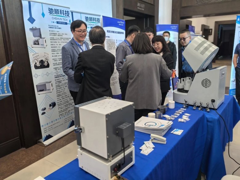 135803_644951_gsdt.jpg 135803_644951_gsdt.jpg