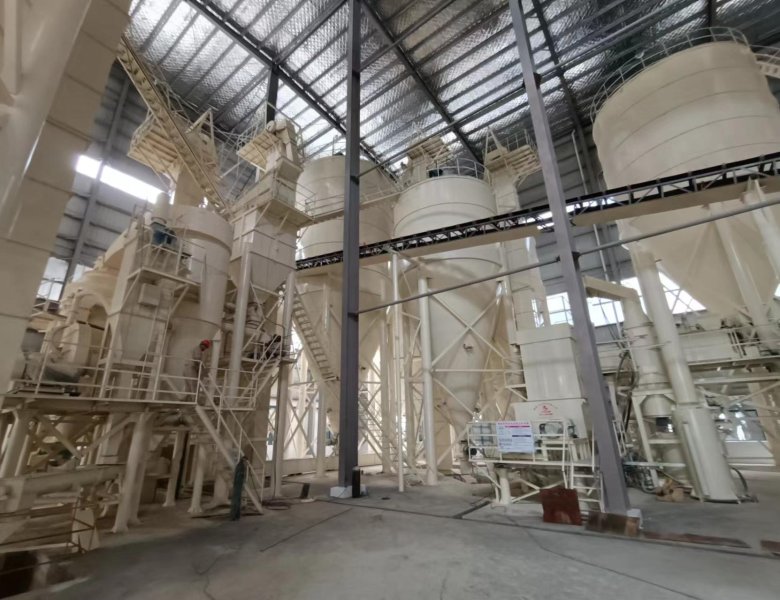 142328_920343_jswz.png 廣西合山新昊天氫氧化鈣生產線現場.png