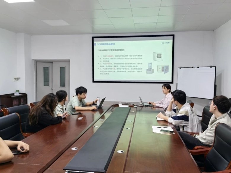 172549_247138_gsdt.jpg 172549_247138_gsdt.jpg