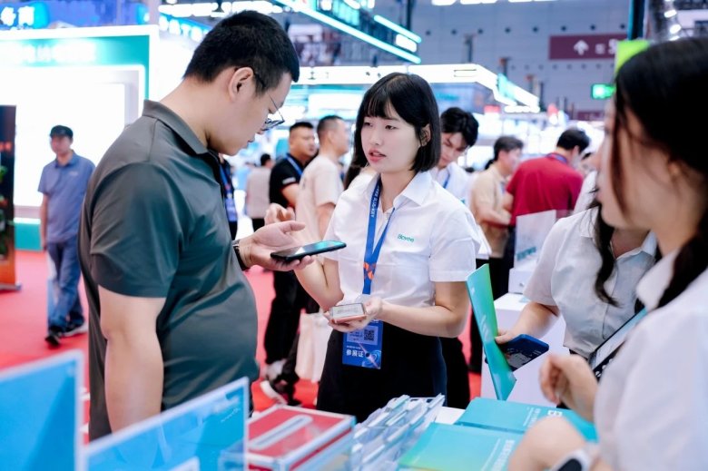 094809_514786_gsdt.jpg 094809_514786_gsdt.jpg