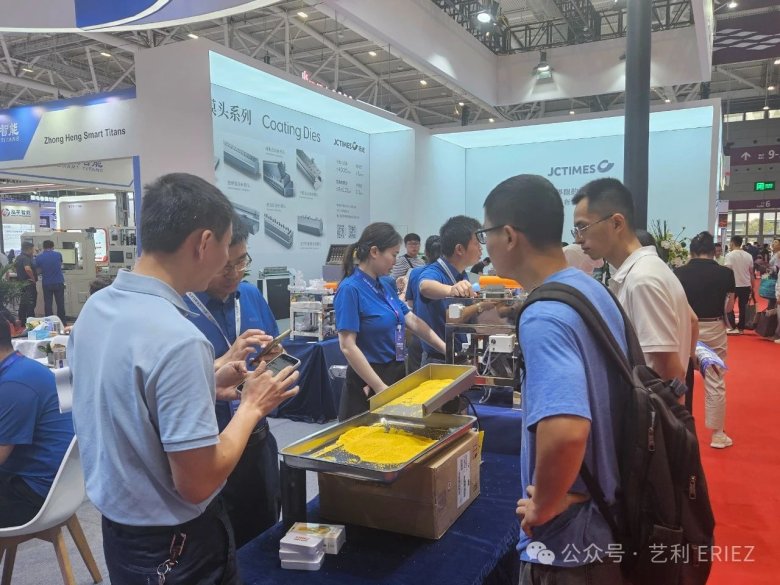 081638_521501_gsdt.jpg 081638_521501_gsdt.jpg