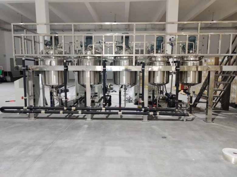 082437_248034_gsdt.jpg 082437_248034_gsdt.jpg