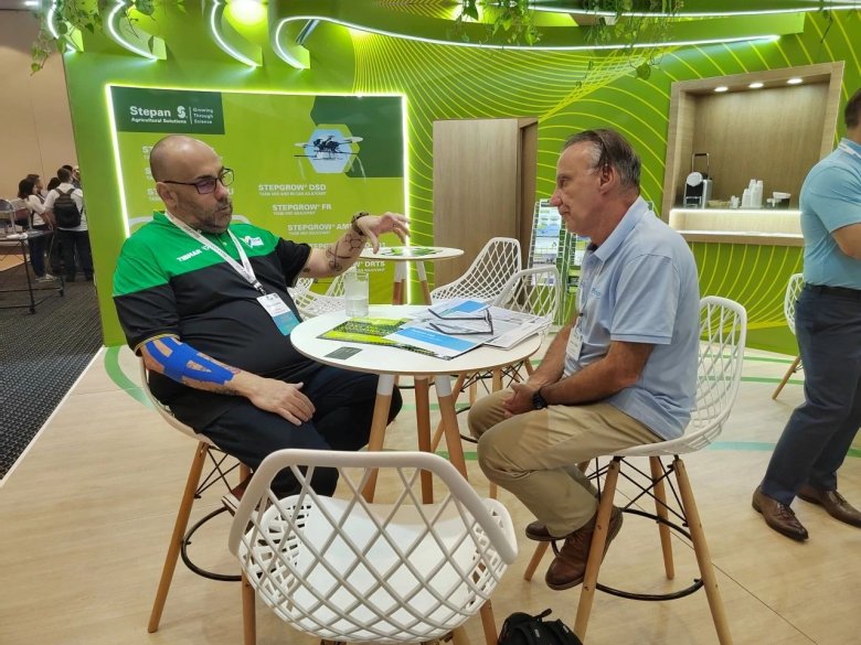 090321_192782_gsdt.jpg 090321_192782_gsdt.jpg