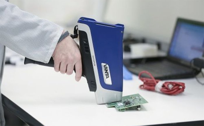 100805_962369_jswz.jpg 自動化手持光譜儀.jpg