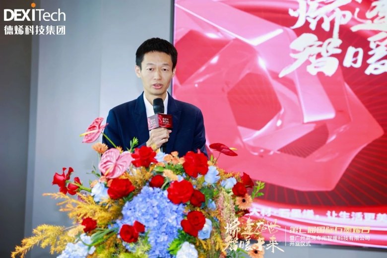 082805_187490_gsdt.jpg 082805_187490_gsdt.jpg