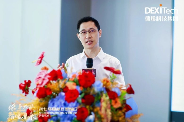 082904_893217_gsdt.jpg 082904_893217_gsdt.jpg