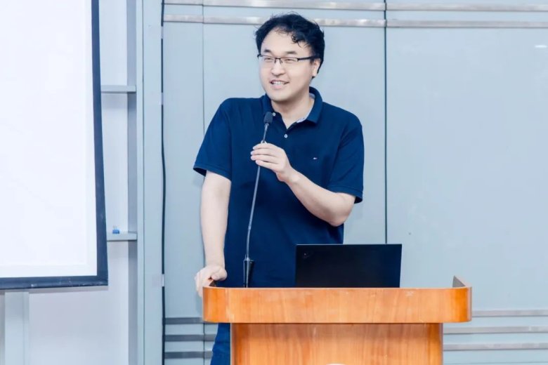 085047_439405_gsdt.jpg 085047_439405_gsdt.jpg