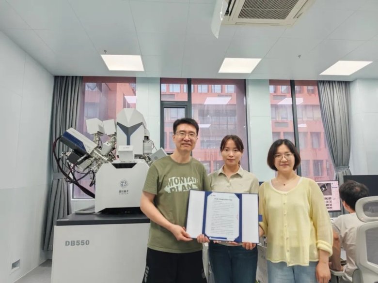 083435_772011_gsdt.jpg 083435_772011_gsdt.jpg