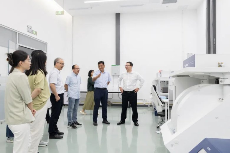 172854_939460_gsdt.jpg 172854_939460_gsdt.jpg