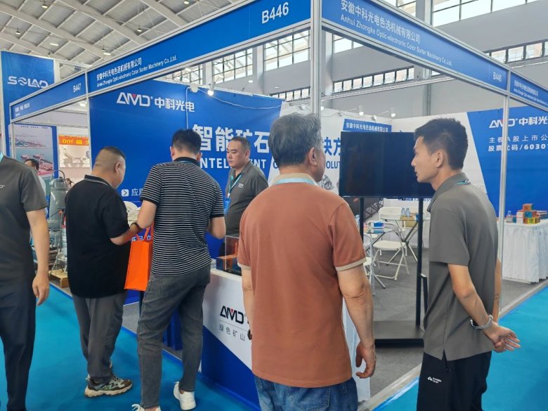 103730_099611_gsdt.jpg 103730_099611_gsdt.jpg