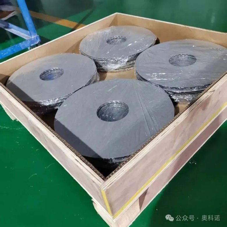 084210_944496_gsdt.jpg 084210_944496_gsdt.jpg