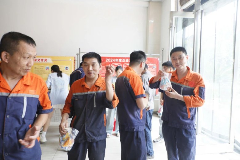 081950_784409_gsdt.jpg 081950_784409_gsdt.jpg