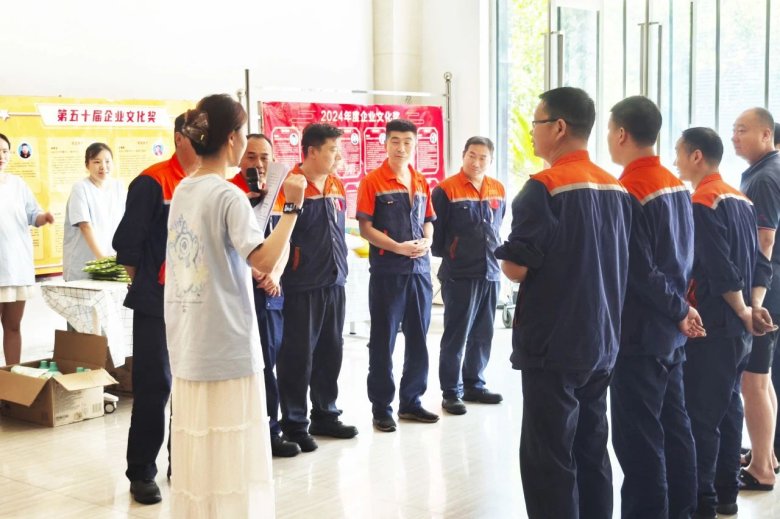 082048_166017_gsdt.jpg 082048_166017_gsdt.jpg