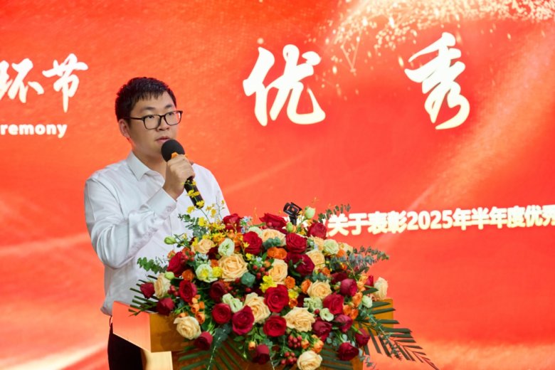 082402_284147_gsdt.png 082402_284147_gsdt.png