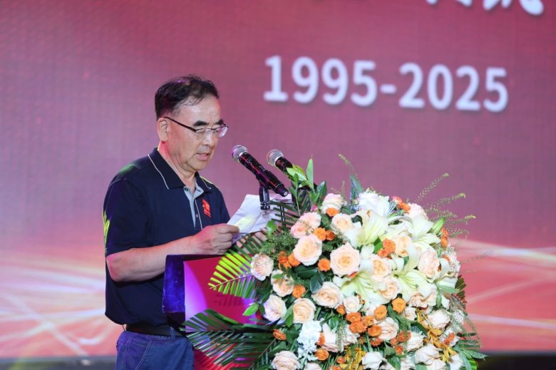 134048_932889_gsdt.jpg 134048_932889_gsdt.jpg