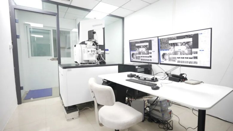 161737_915592_gsdt.jpg 161737_915592_gsdt.jpg