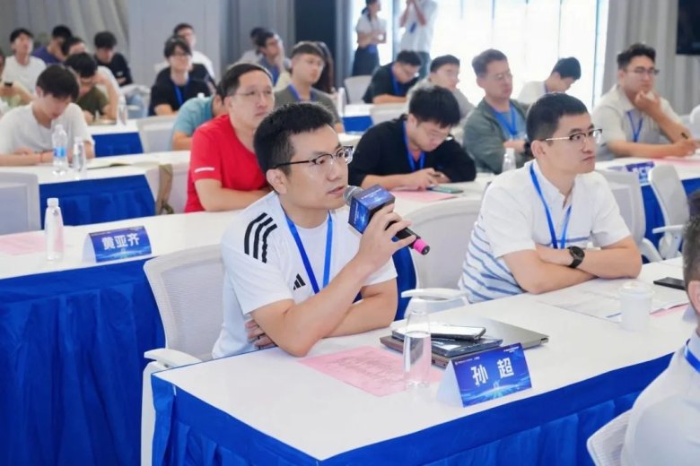 083237_791874_gsdt.jpg 083237_791874_gsdt.jpg