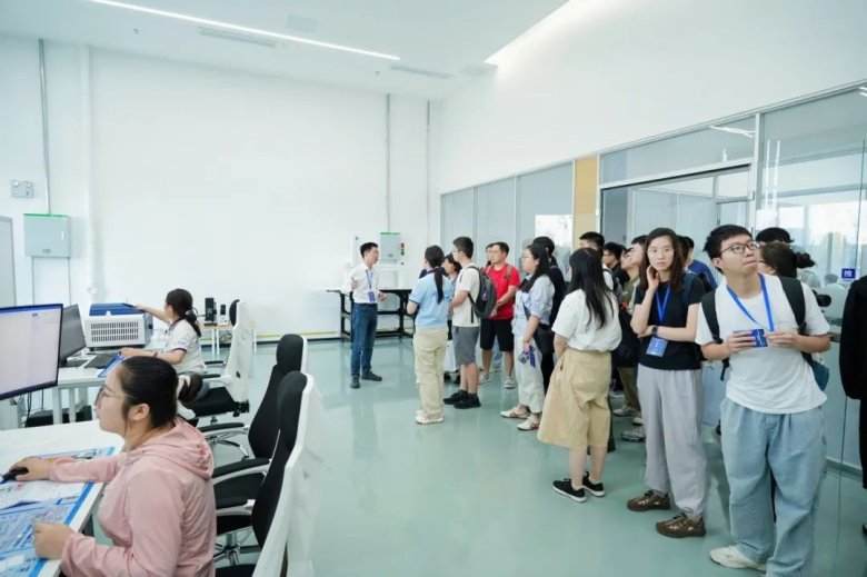 083332_606209_gsdt.jpg 083332_606209_gsdt.jpg