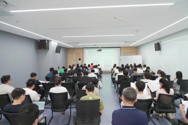 083639_258351_gsdt.jpg 083639_258351_gsdt.jpg