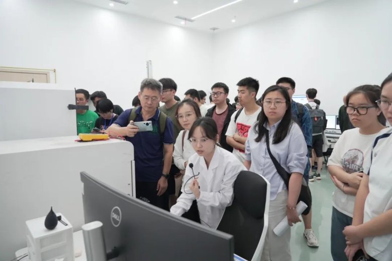 083827_466327_gsdt.jpg 083827_466327_gsdt.jpg