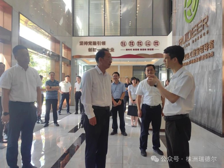 140850_102835_gsdt.jpg 140850_102835_gsdt.jpg