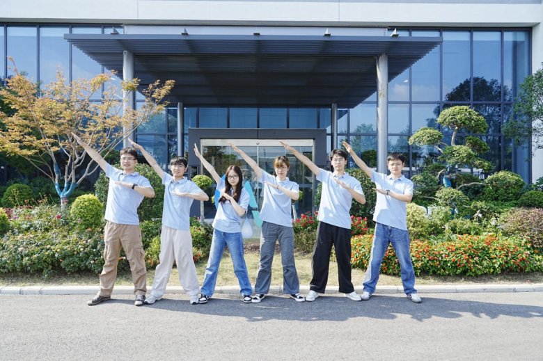 090503_594345_gsdt.png 090503_594345_gsdt.png