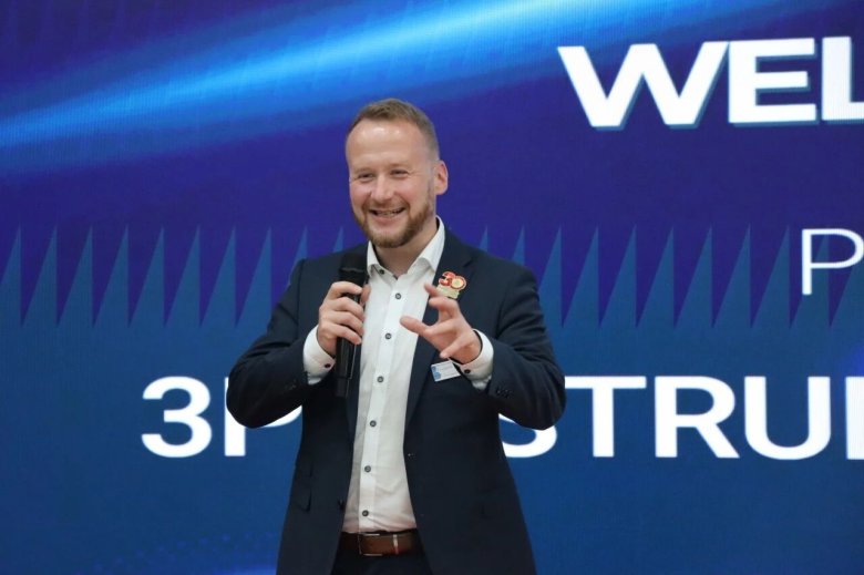 134126_035630_gsdt.jpg 134126_035630_gsdt.jpg