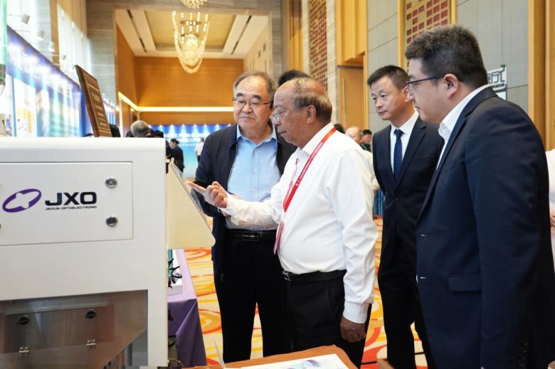 084921_626921_gsdt.jpg 084921_626921_gsdt.jpg